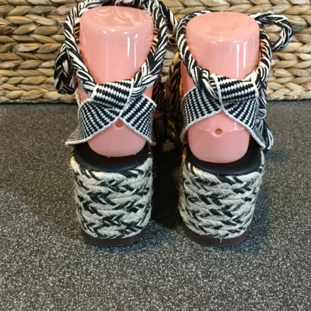 Maypol Black and White Platform Sandals